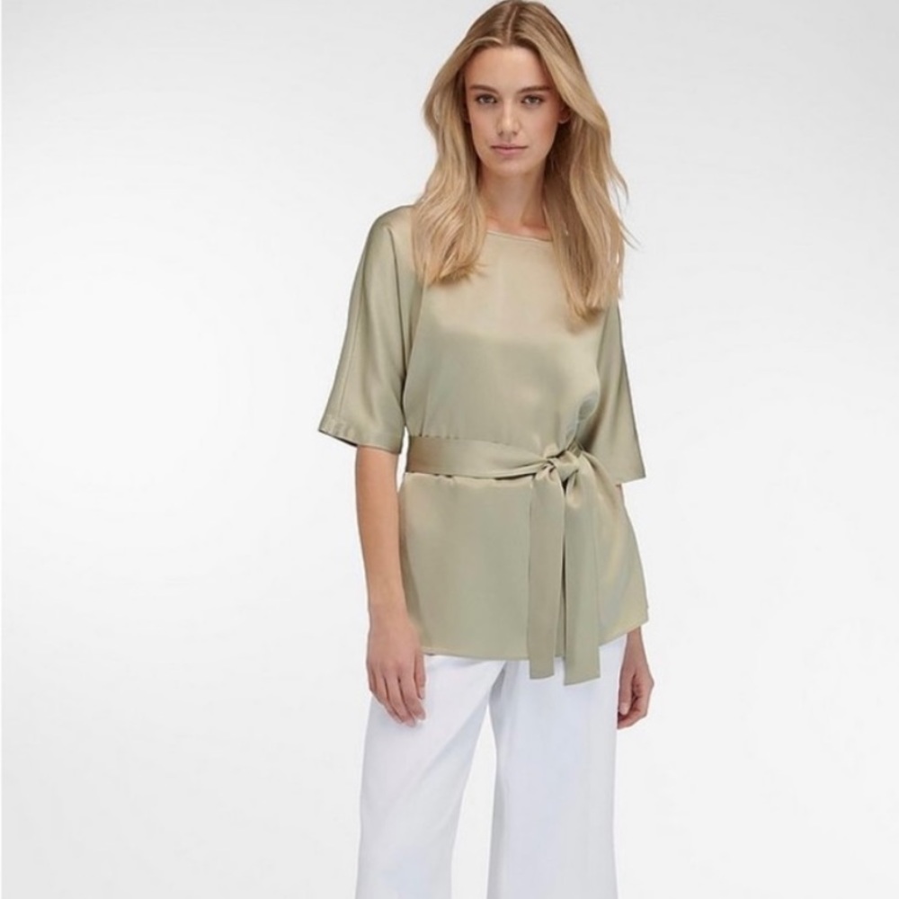 NWT 1863 by Eterna Belted Blouse